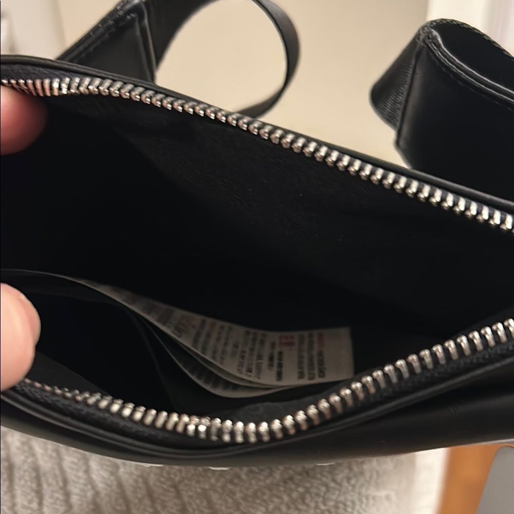 Disney Star Wars Black Belt Bag Iconic Patches Front Pocket Large Interior - Picture 9 of 13